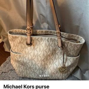Michael Kors purse